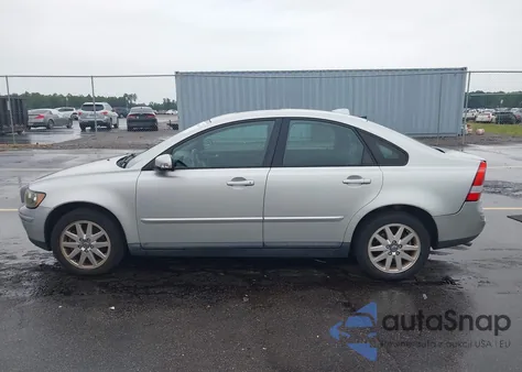 2007 Volvo S40 T5 из США, поврежденный, VIN YV1MS682472281068